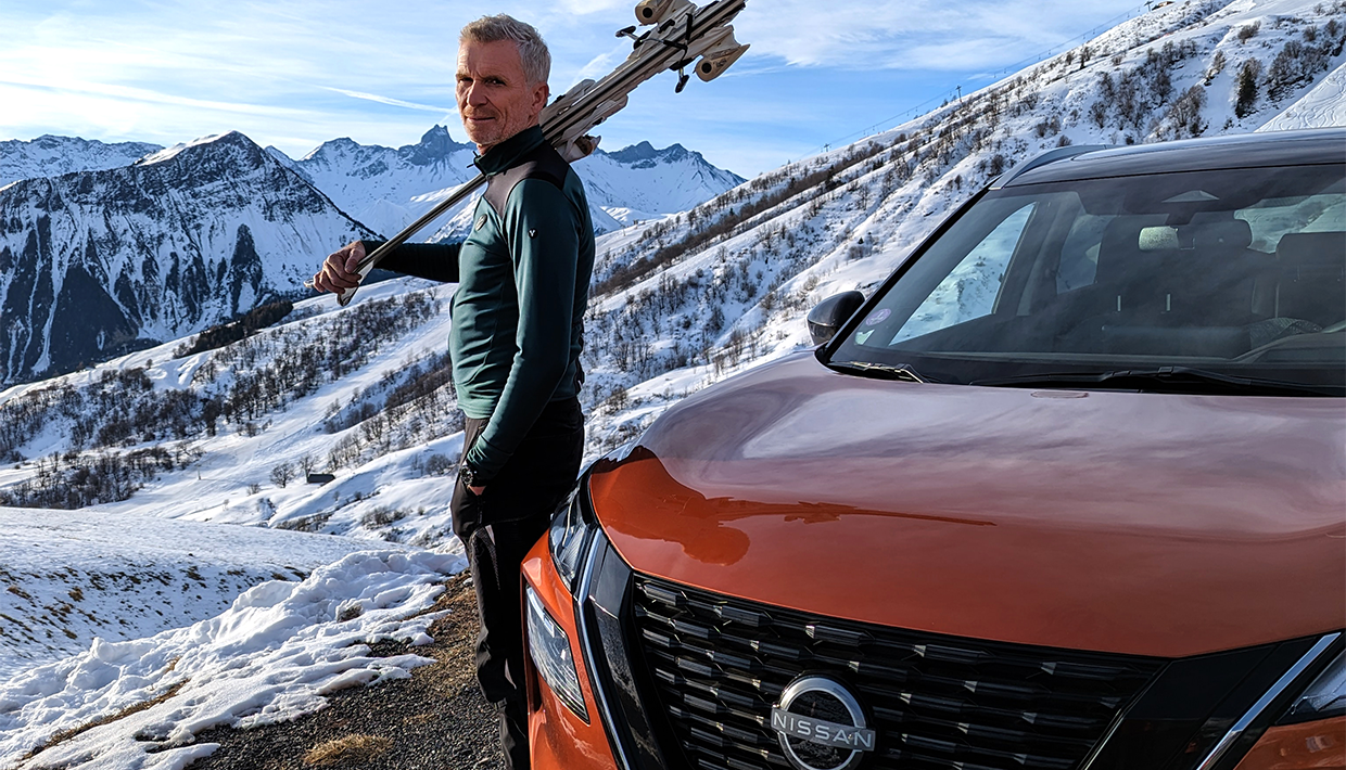 Denis Brogniart défie Nissan à la montagne avec le Nissan X-Trail